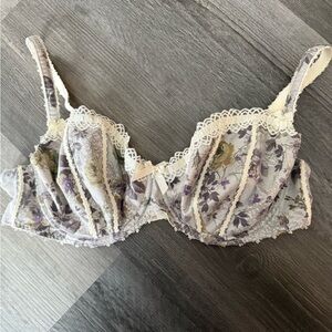 Floral Elegance Lace Bra